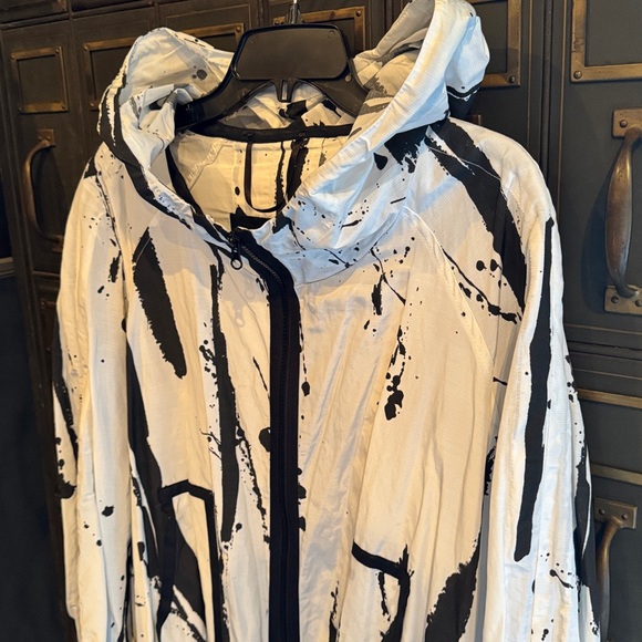 LINk Jacket - Picture 3 of 11